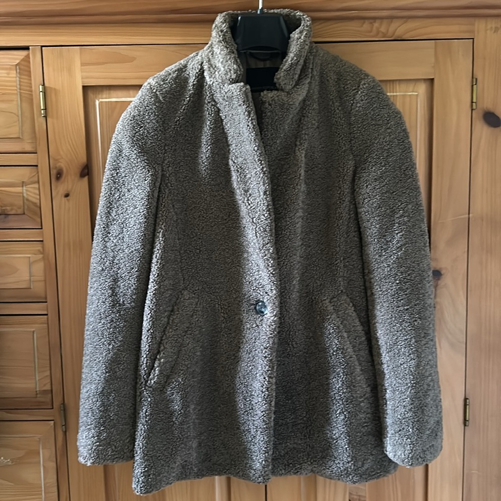 Banana Republic short shear Teddy coat szXS